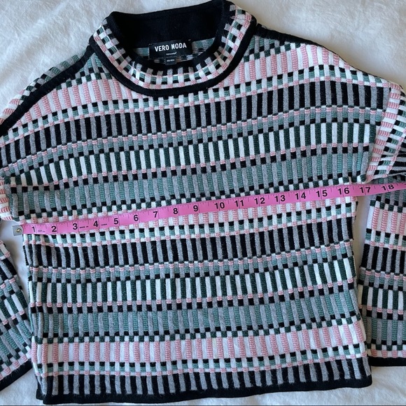 ASOS Cropped High-Neck Sweater - Picture 7 of 9